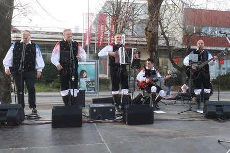 Manca Caserman  sprejem  01 Foto Ljubo Vukelič